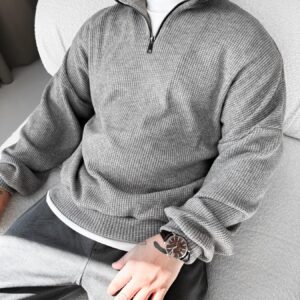 Светр на змійці графітовий