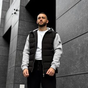 Куртка з трикотажними рукавами